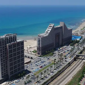 Almog Tower Апарт-отель Хайфа